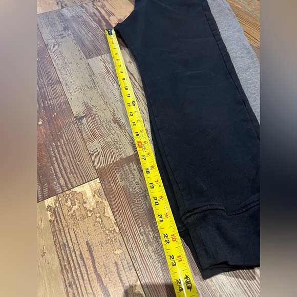 Abercrombie Joggers - Picture 6 of 9